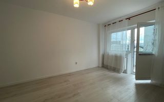 Apartament decomandat cu 2 camere, balcon, etaj 3, recent renovat, -Sibiu - Poză 2