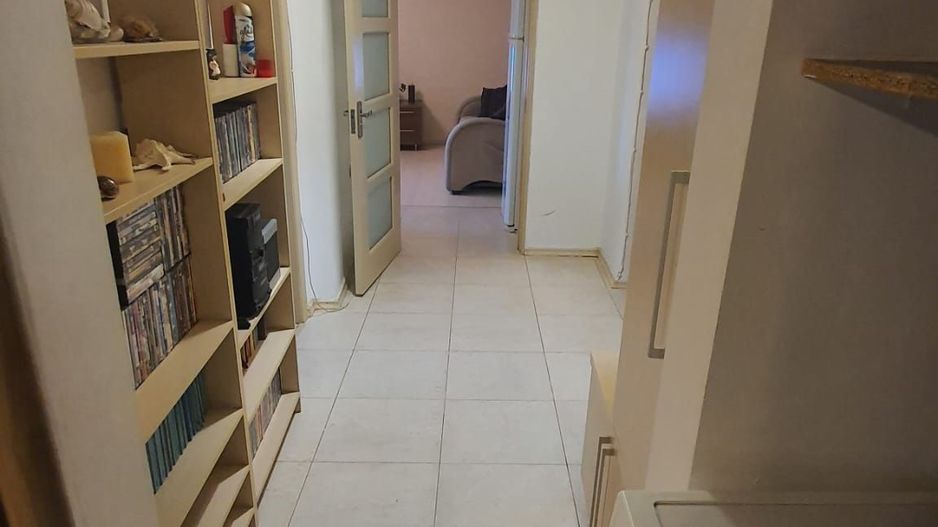 Apartament 3 camere de vânzare–complet mobilat, pe Str. Novaci/13 Sept - Poză 10