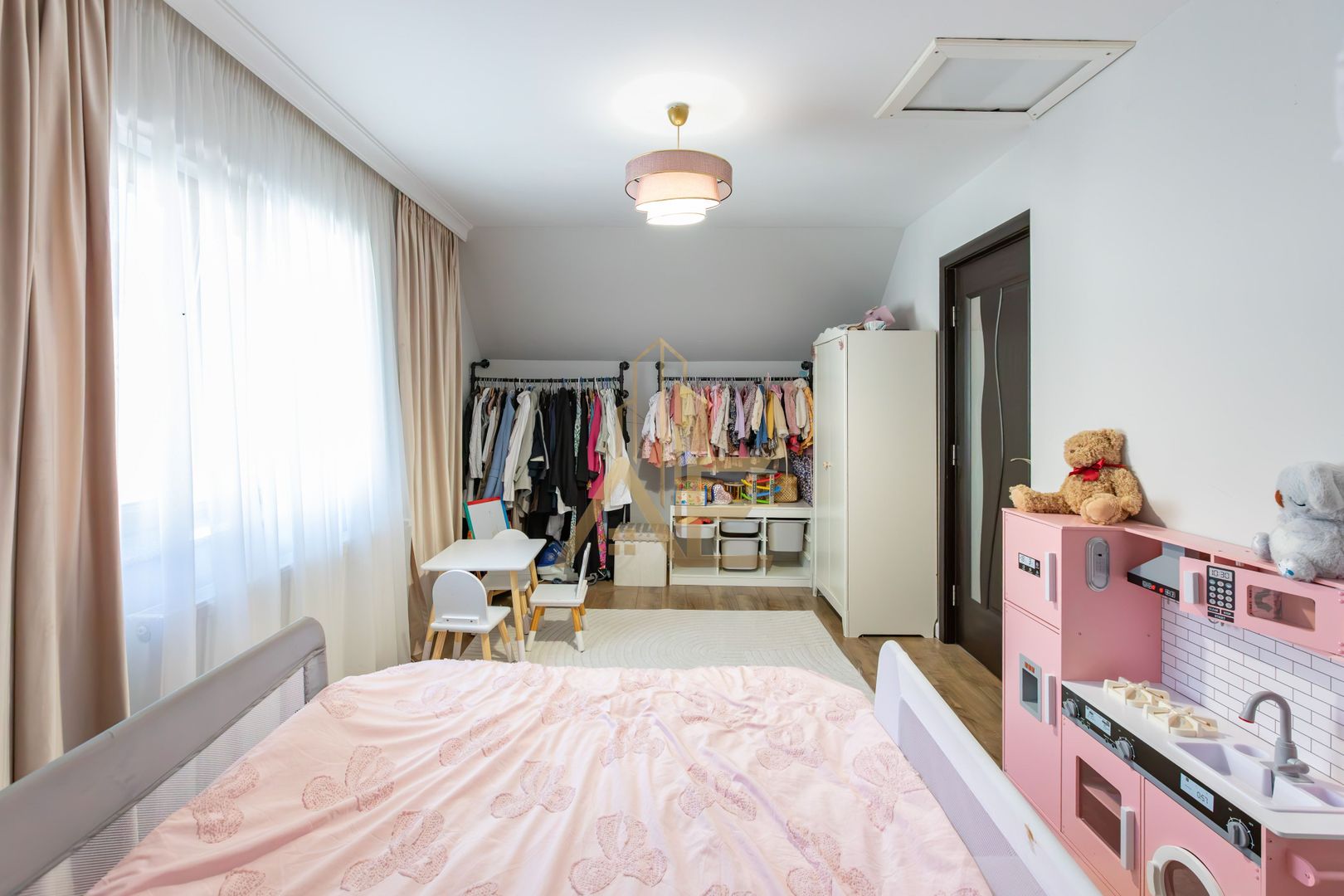 Casă superbă pentru familie în Lilieci – 133 mp utili, 500 mp teren - Poză 26