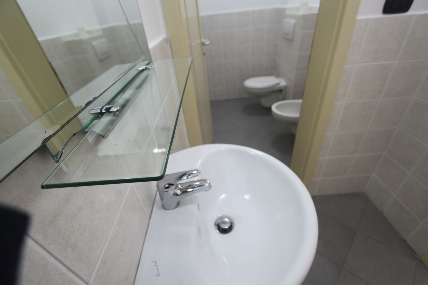 Birouri în vila - zona Balcescu - Poză 21