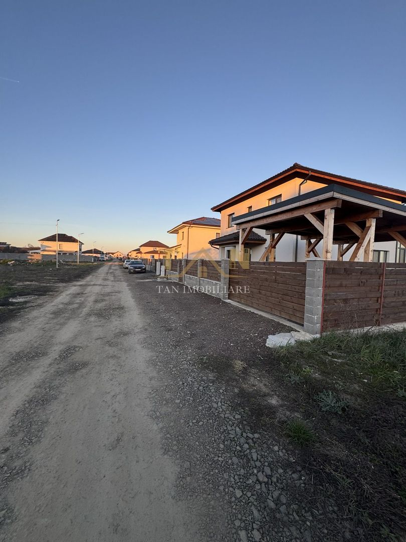 Teren pentru Servicii si locuit Giarmata Vii Comision 0 - Poză 3