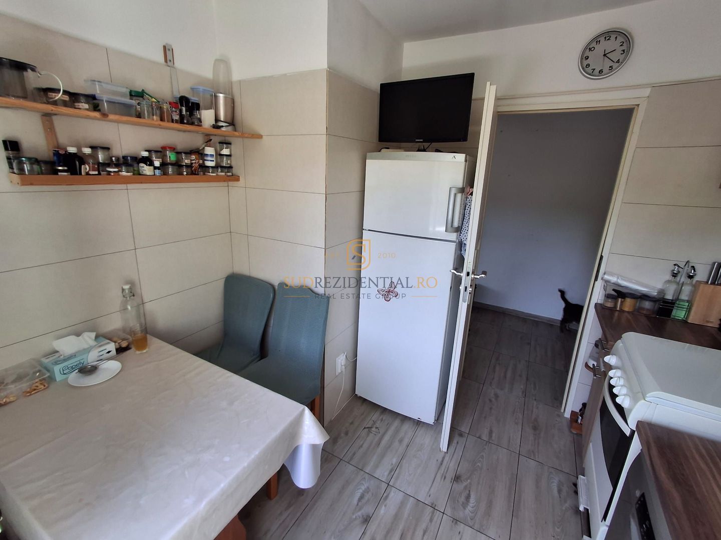 Apartament cu 3 camere, etaj intermediar, mutare rapida, zona Obregia - Poză 14