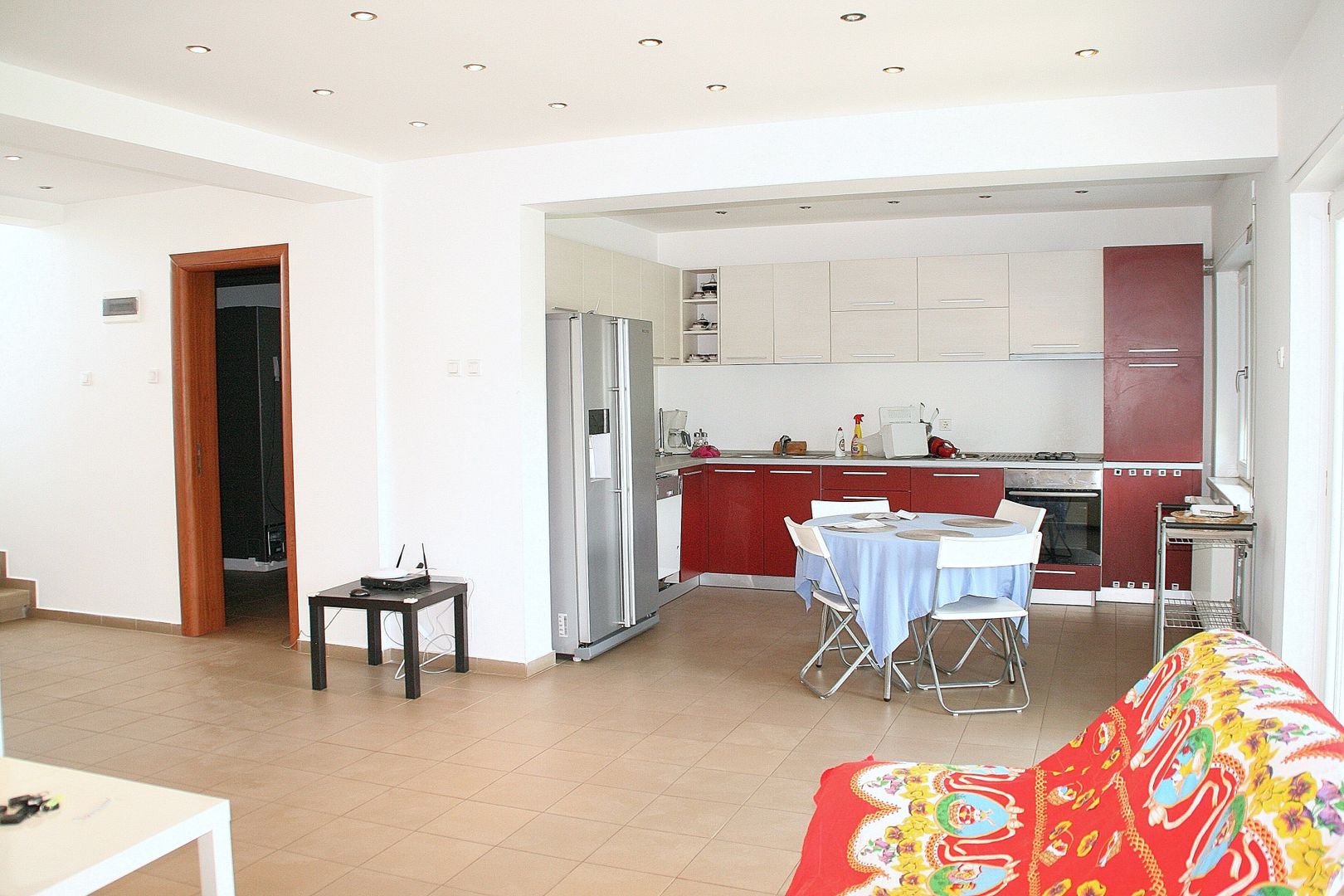 BRANESTI, cu deschidere la Balta Branesti, inchiriere vila 7 camere - Poză 3