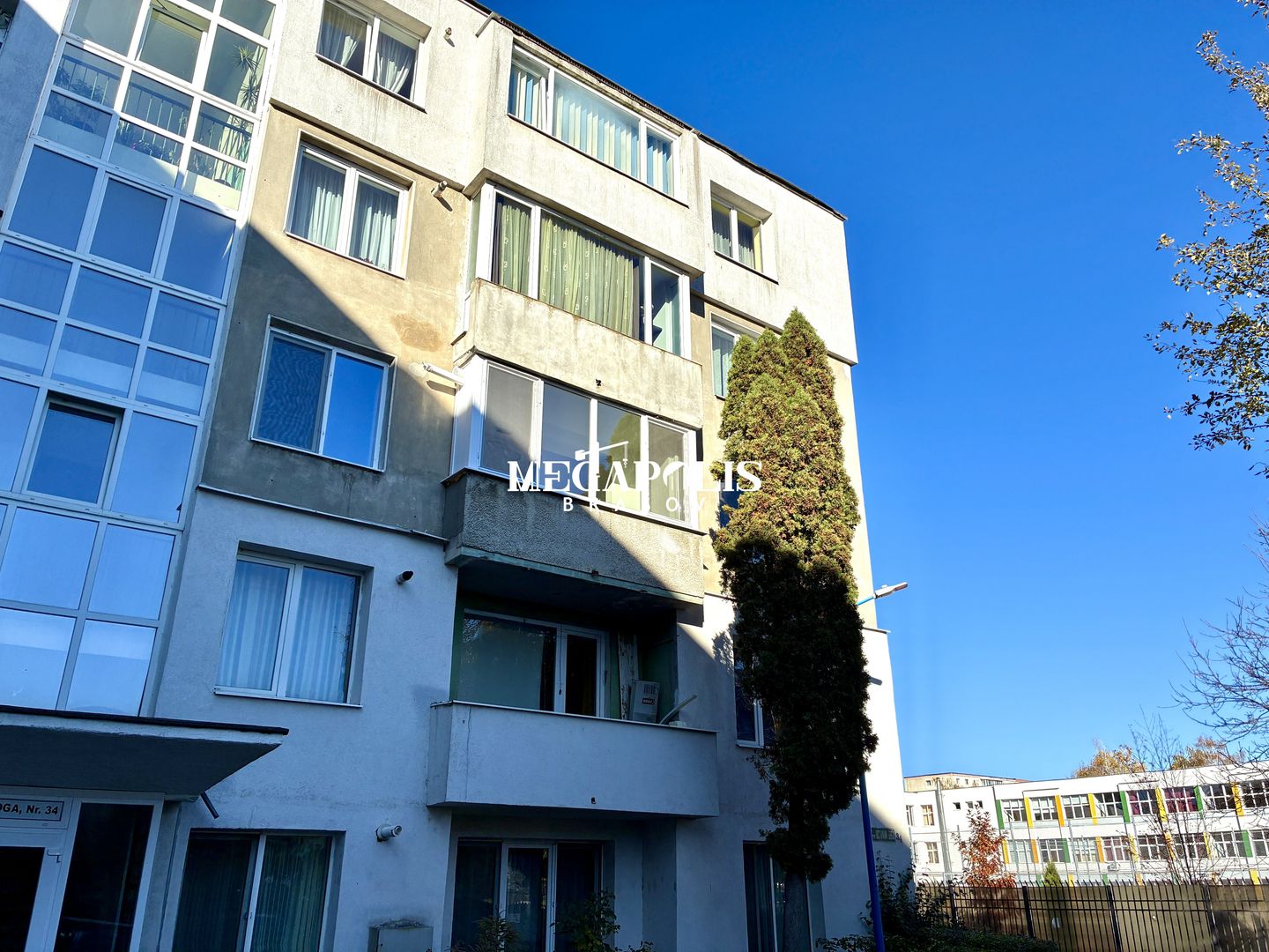 3 Camere / Tractorul / Renovat / Credit - Poză 23