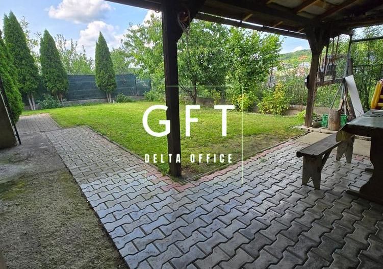 Casă de vanzare D+P+E,  Zona Vest - Bistrița - Poză 1