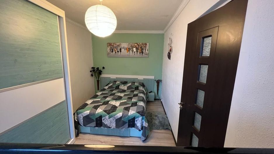 KM 4-5 - Apartament cu 3 camere situat la etajul 3 - Poză 6