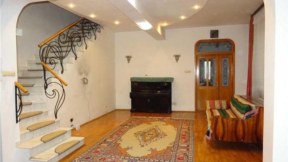 Vila 7 camere 285.000 euro, negociabil - Poză 3