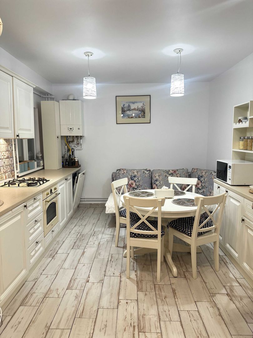 De vanzare Apartament 3 camere Gorjului - Poză 4