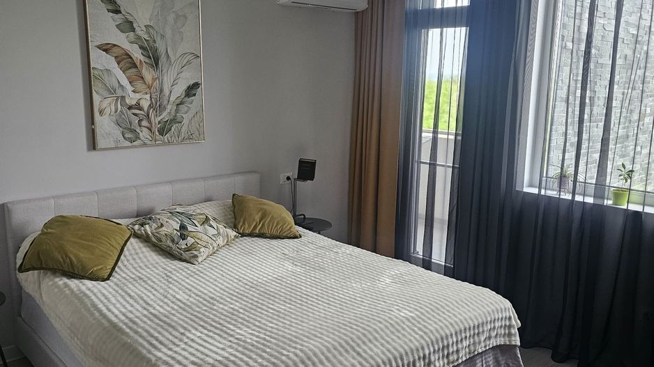 Mută-te imediat! 2 camere, vedere superbă la lac, bloc nou 2022 - Poză 1