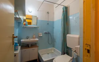 Apartament spațios cu 4 camere – Zona Boul Roșu 0% COMISION - Poză 11