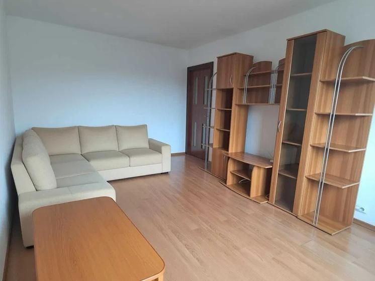 AP. 3 CAMERE - EROII REVOLUTIEI, BUCATARIE INCHISA, METROU 6 MIN - Poză 1