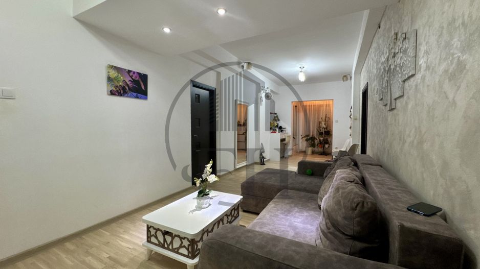 Apartament 3 camere de vanzare Constanta, Bd. Ferdinand - Poză 4