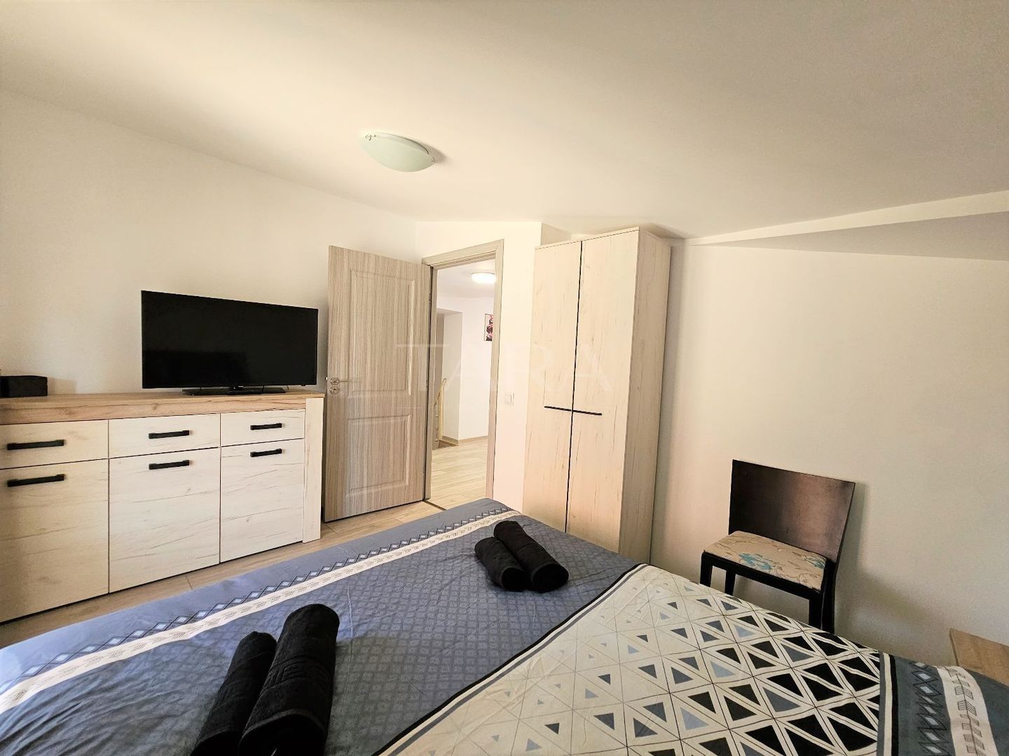 Apartament cu 7 camere de vânzare în Borhanci - Oportunitate unică! - Poză 16