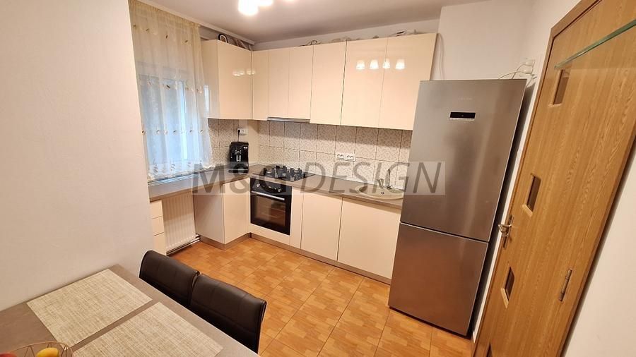 Apartament 4 camere Complexul Studentesc etaj 1 - Poză 5