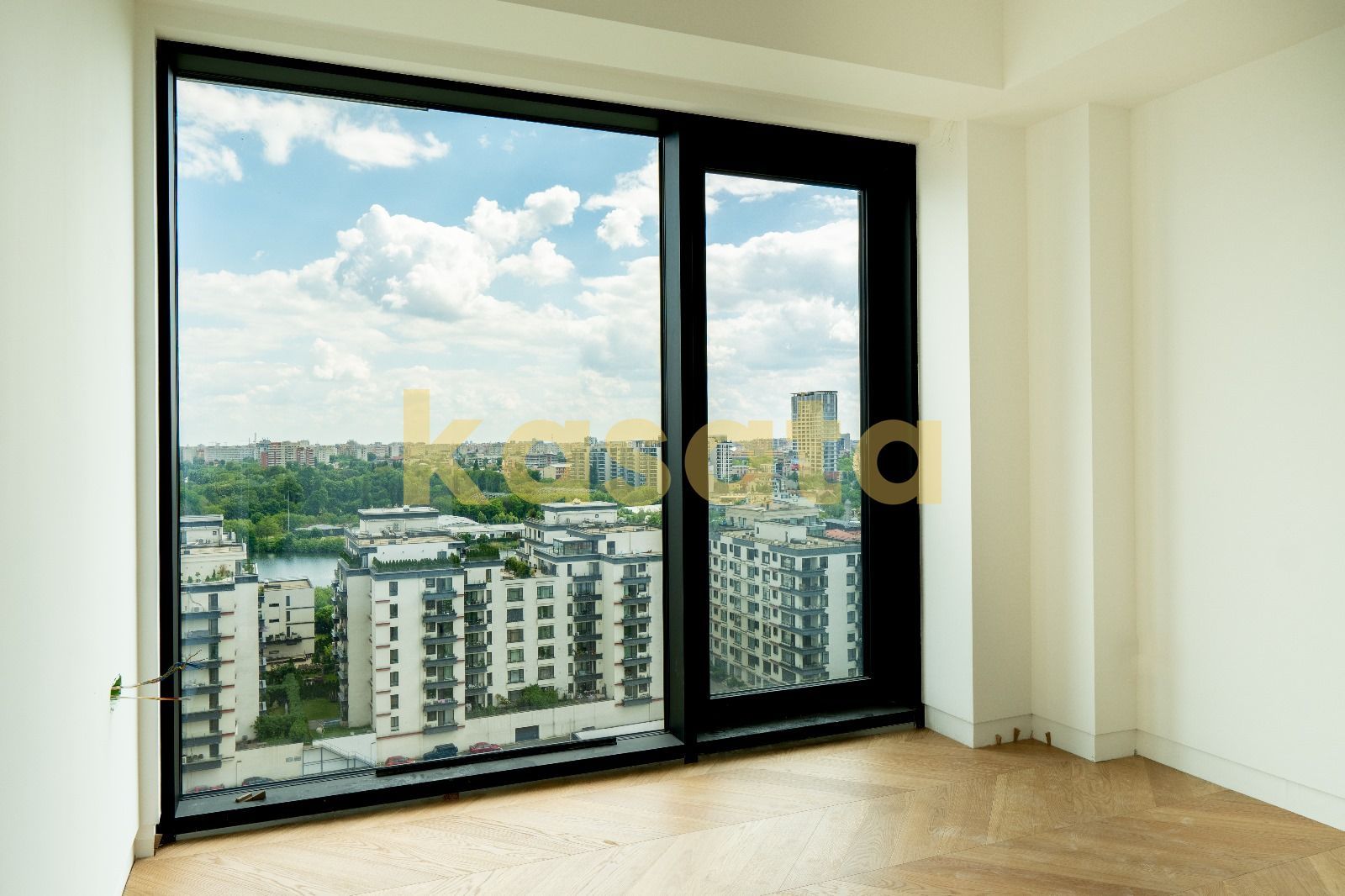 Apartament 2 camere LUX | Vedere Lac | Parcare | BHB | 308 000 + TVA - Poză 4
