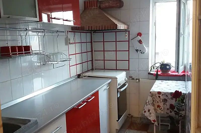 2+1 Camere Decomandat | Central, Liniștit, Ideal pentru Familie - Poză 9