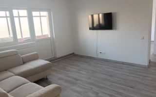 Apartament 2 camere | Etaj 2 | Balcon | Renovat | Ciresica - Poză 1