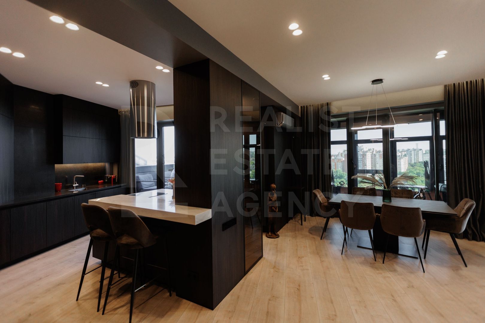 Chirie, penthouse, 3 camere, strada Ciuflea, Centru - Poză 12