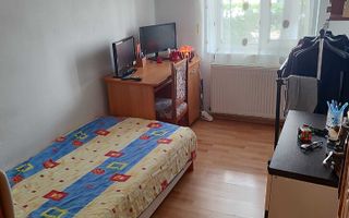 De vânzare apartament cu 3 camere decomandat, Biserica Sf. Ilie - Poză 4