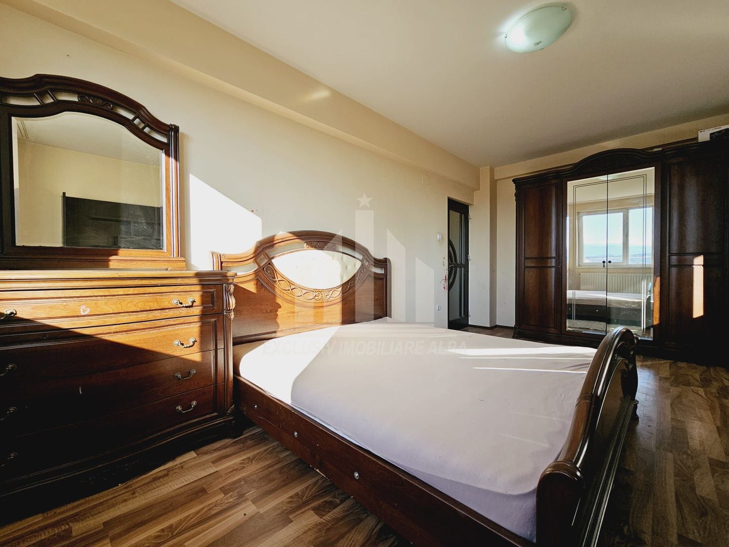 Apartament cu 3 camere de vanzare, Anghel Saligny - Poză 5