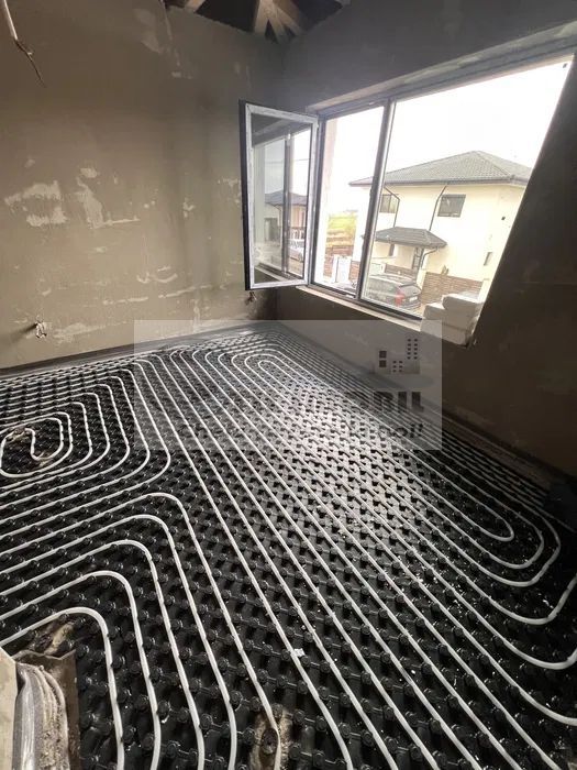 CASA DE VANZARE MIROSLAVA 4 camere, 110 utili/350mp teren 155.000 euro - Poză 7