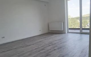 INTABULAT! Ap.2 camere, Dec., 58 mp Poitiers 124000 euro + loc de parc - Poză 1