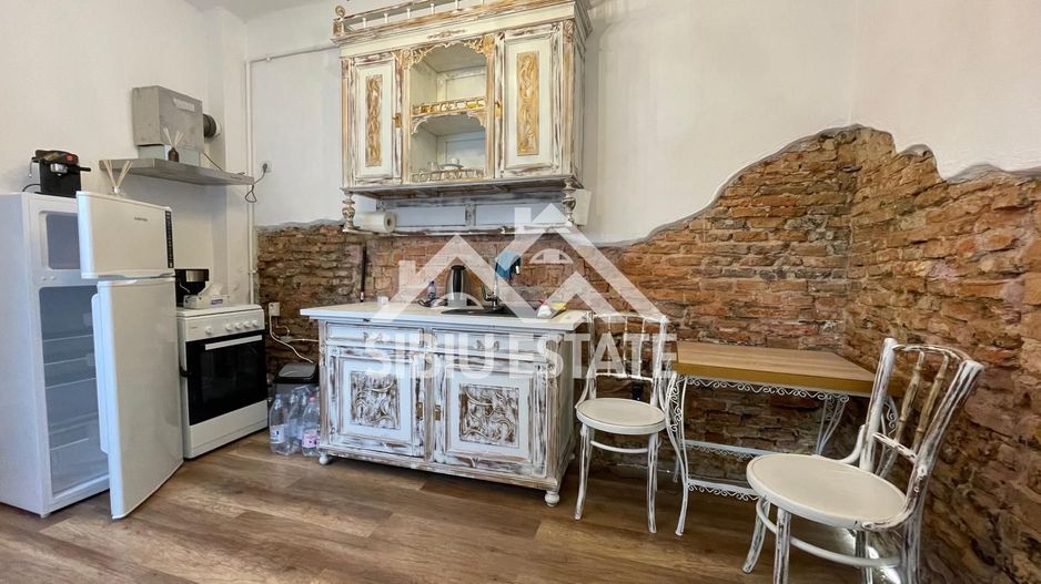 Apartament de vanzare cu 2 camere Zona- Centrul Istoric - Poză 17