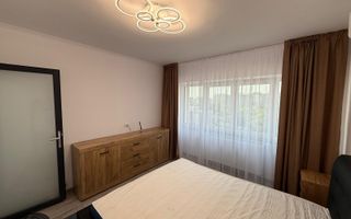Apartament 4 camere decomandat de vânzare – Zona Carrefour - Poză 4