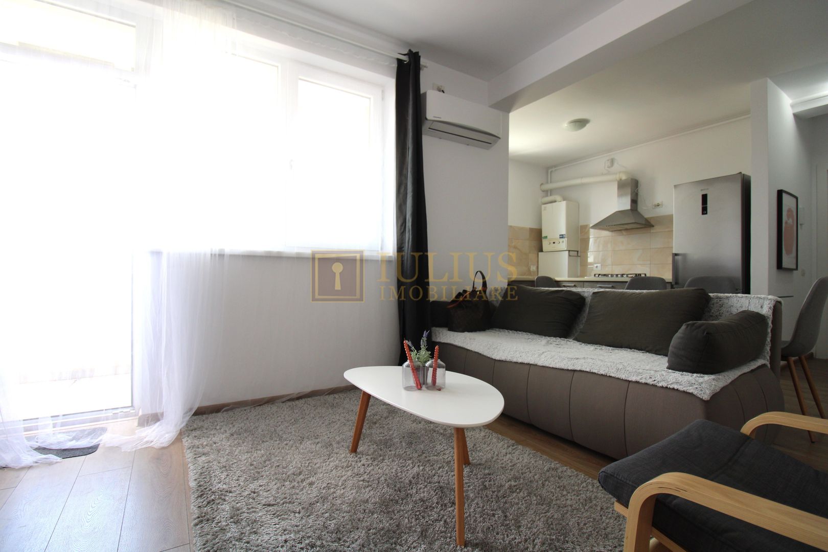 Vedere panoramica; loc parcare inclus; 2 bai/2dormitoare. - Poză 5