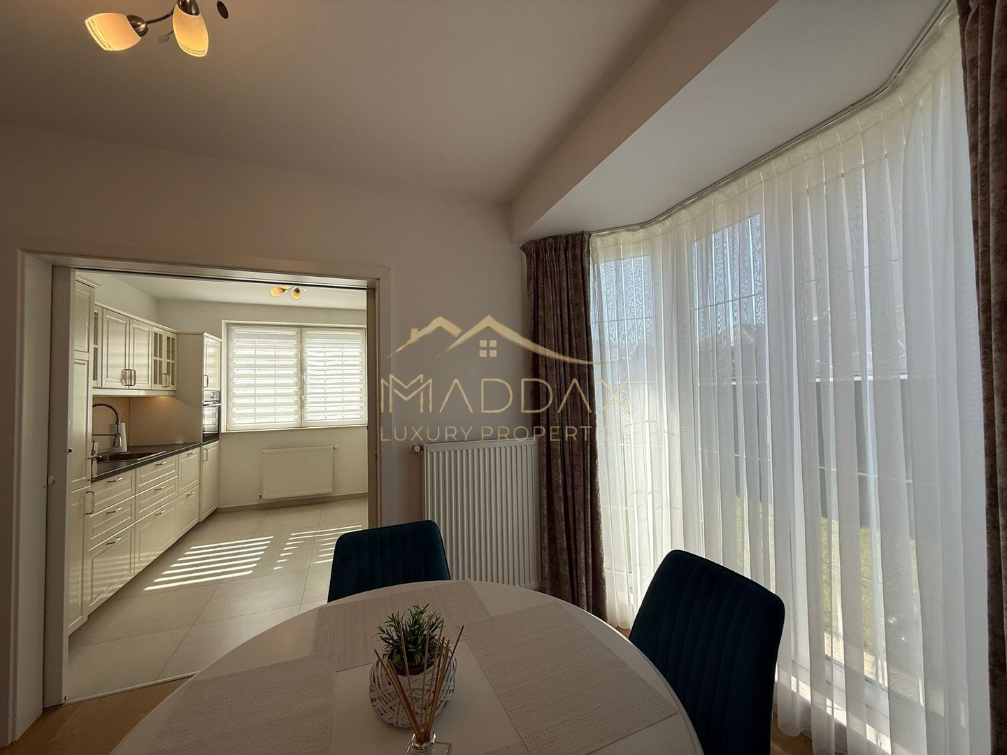 Vila duplex**Modernă** 4 Camere *132mp* / 2 Locuri parcare // CORBEANCA - Poză 7