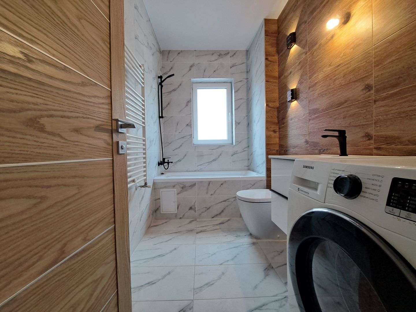 Apartament 2 camere- bloc intabulat - zona Shopping City Sibiu - Poză 1