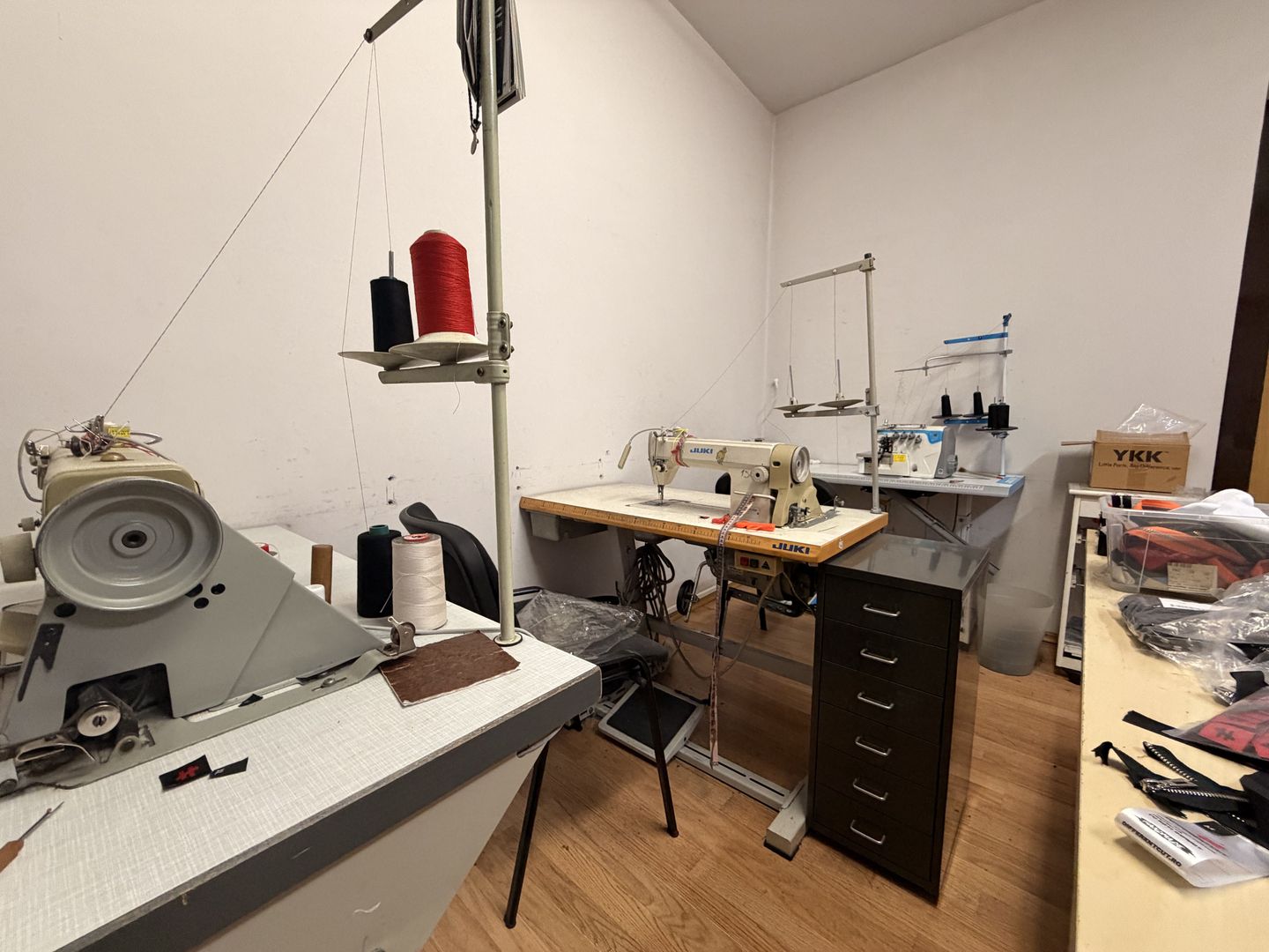 SPATIU BIROURI | ATELIER | SHOWROOM | 200MP - Poză 12