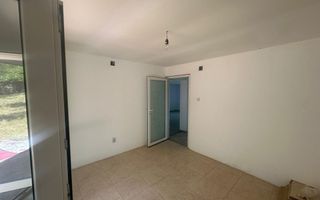 Casă P+M cu 2.400 mp teren intravilan, două deschideri la stradă – Tătăruși, Iași - Poză 7