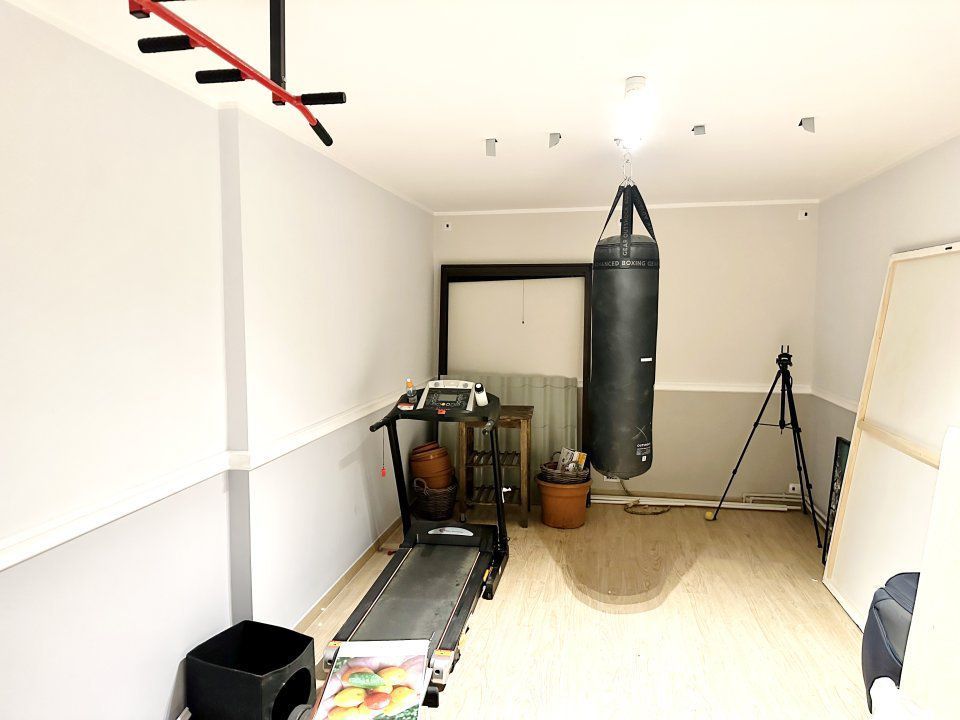 Casă deosebită pe 4 niveluri, renovată, lângă Parcul Tineretului şi metrou. - Poză 9