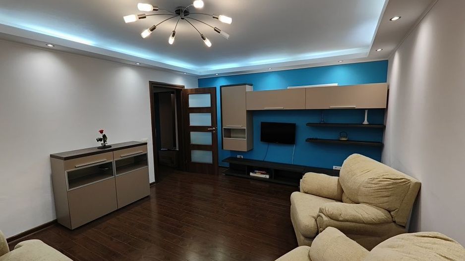 De Inchiriat – Apartament 3 Camere,  Aproape de Metrou Brâncoveanu - Poză 2