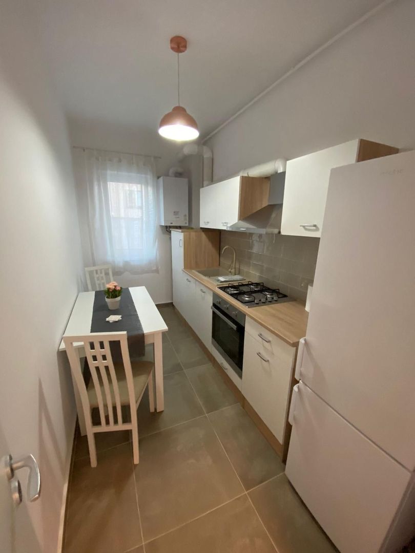 Apartament 2 camere Zona Soarelui - Poză 6