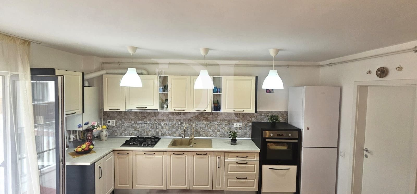 Apartament la cheie / etaj intermediar / Zona Eroilor - Poză 5