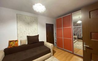 Apartament cu 2 camere, 47 mp, zonă centrală, Facultatea de Litere. - Poză 2
