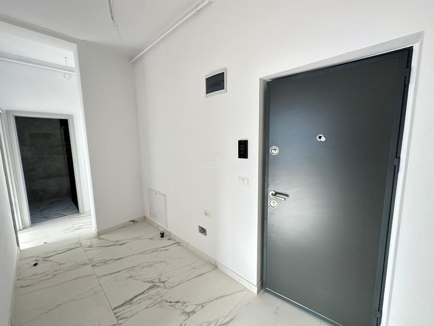 Bloc finalizat. Decomandat. Loc de parcare. - Poză 6