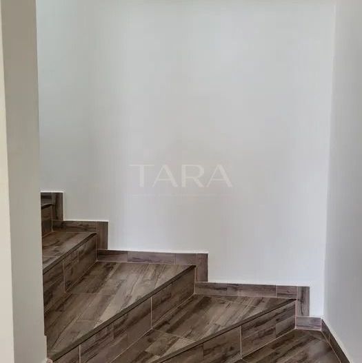 Duplex cu 4 camere de vanzare in Borhanci. - Poză 4