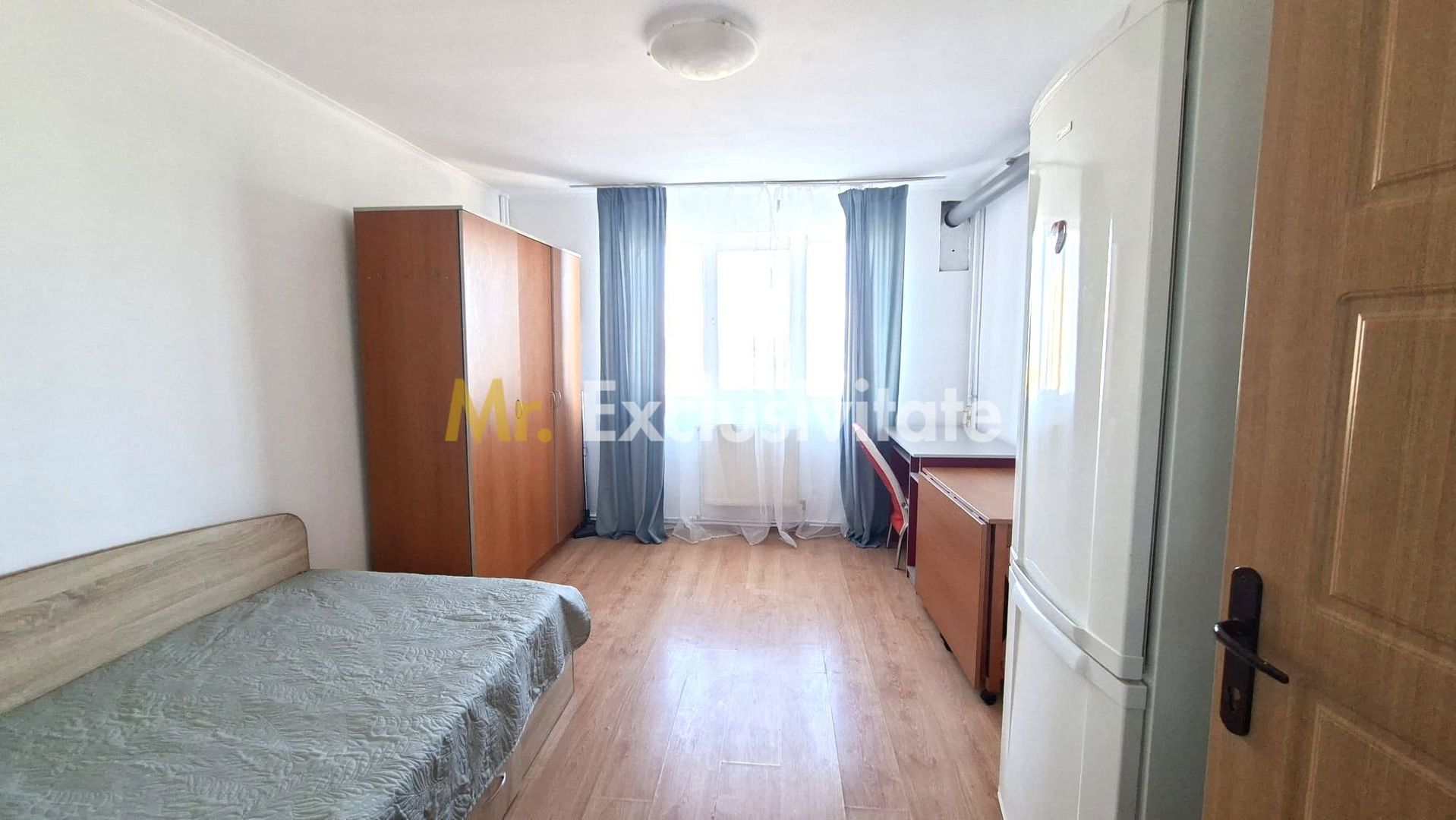 Garsoniera Prundu-Coremi etaj intermediar - Poză 1