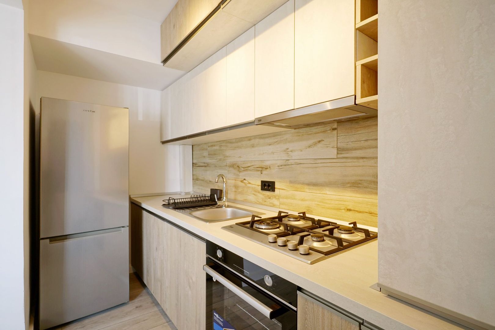 Ap. 2 camere mobilat , utilat Sos. Gh. Ionescu Sisesti - Poză 3