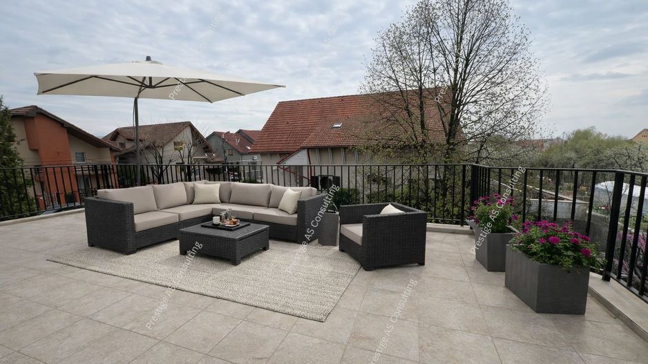 Vila individuala renovata complet | 6 camere | 500 mp teren | Str Jean Monnet - Poză 17