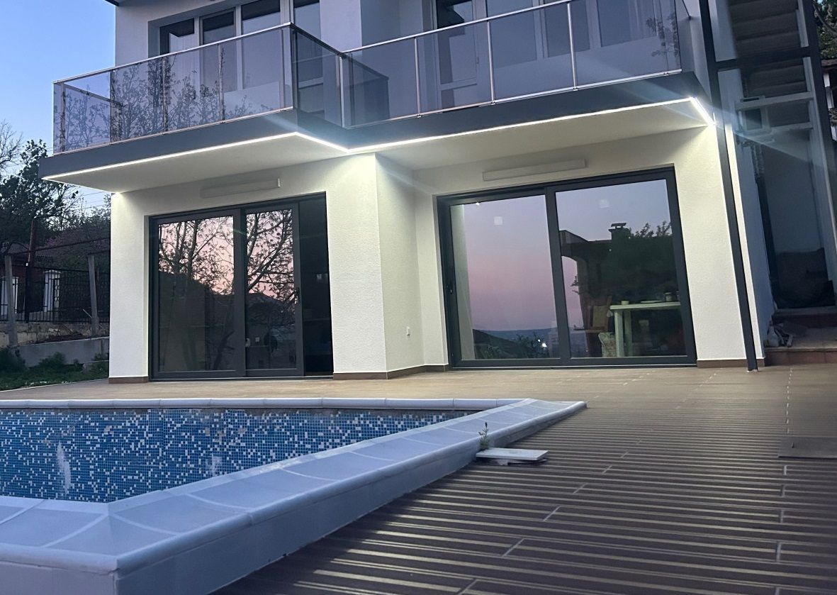 Vila cu piscina stațiunea Albena, pe malul Mării Negre - Poză 7