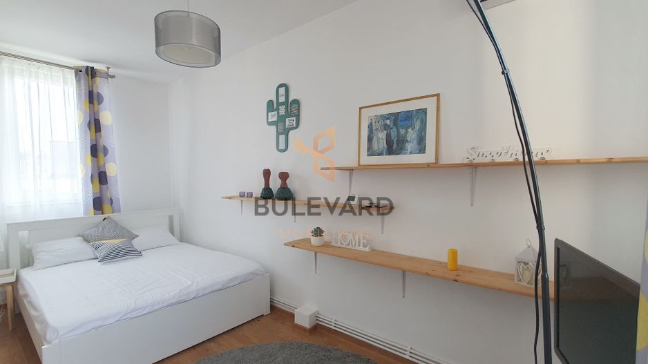 Apartament cu 2 camere, zona Winmark! - Poză 1