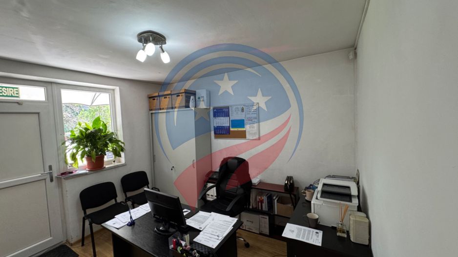 Spatiu birouri- apartament cu 2 camere Central - Poză 5