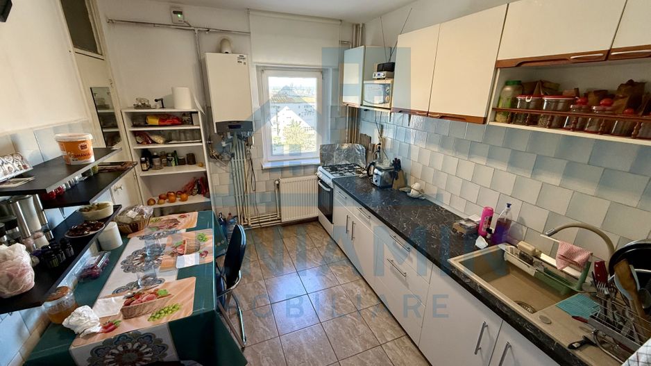 4 camere decomandat 99mp centrala mobilat Craiovita Promenada - Poză 5