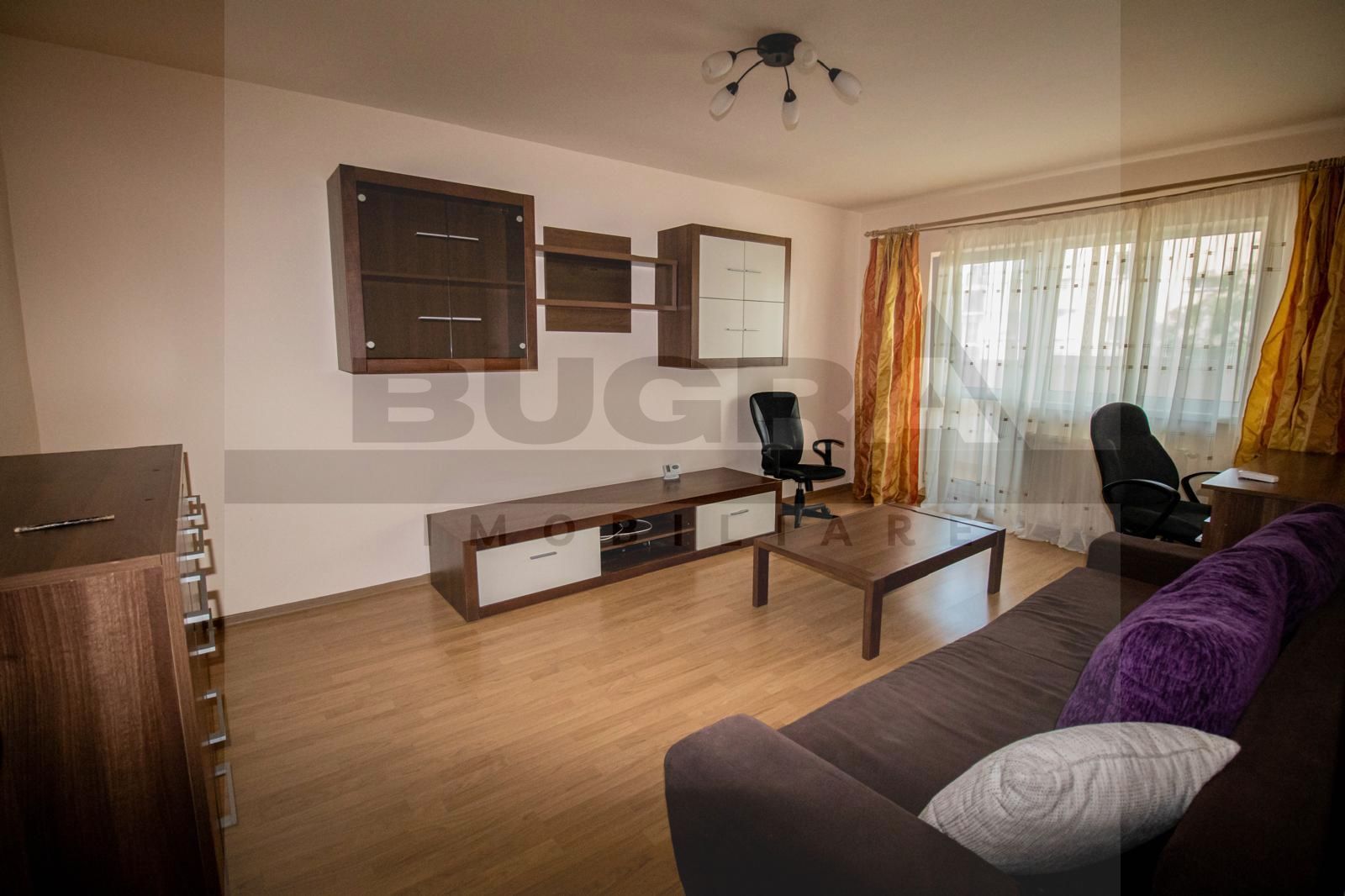 Apartament 3 camere decomandat, centrala proprie, zona UMF - Poză 3