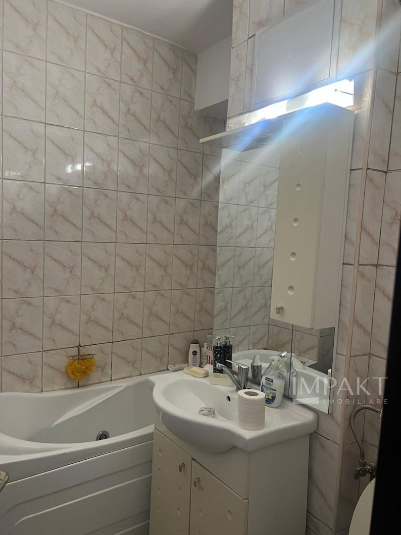 Apartament cu 2 camere, in zona UMF! - Poză 6