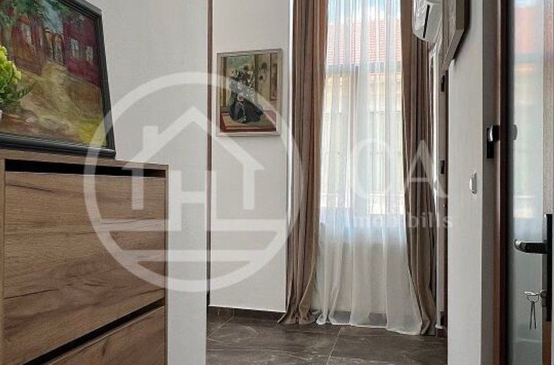 Apartament de inchiriat cu 3 camere in zona ultracentrala, Oradea - Poză 6